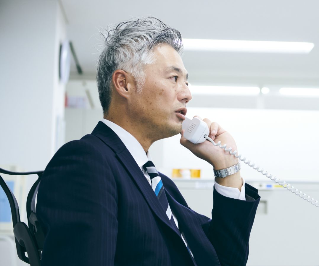 幸前 有博(守口支店 支店長 2000年入行)