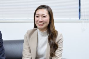 平井 菜南子 西天満支店 2018年入行